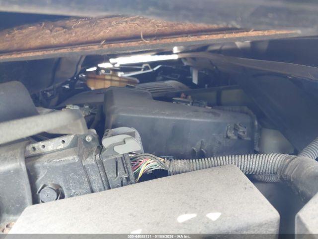 Toyota RAV4 Limited V6 Image 14