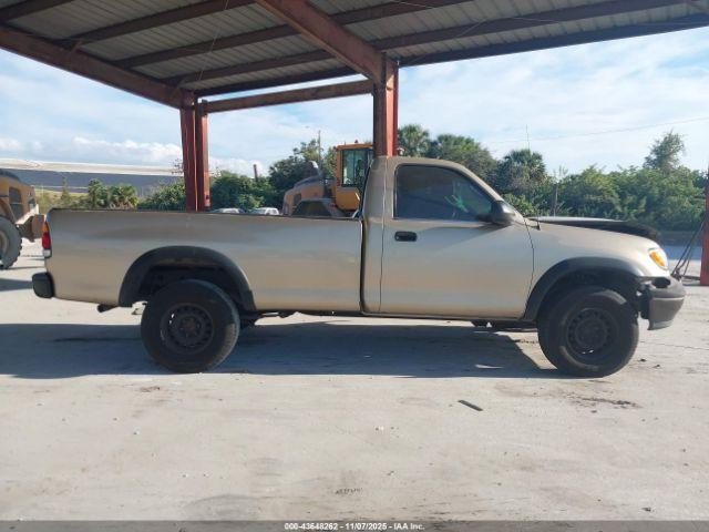 Toyota Tundra Image 12