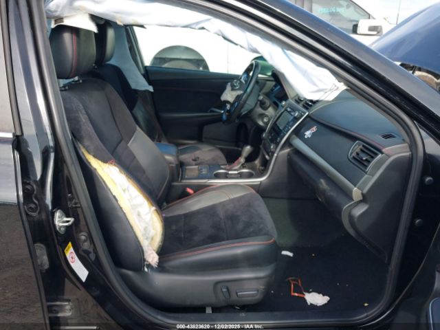 Toyota Camry Xse Image 9