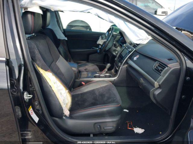 Toyota Camry Xse Image 9