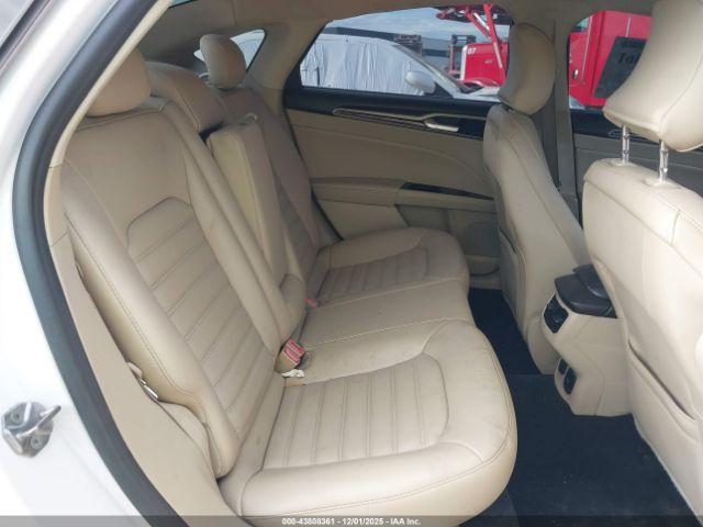 Ford Fusion Se Image 12