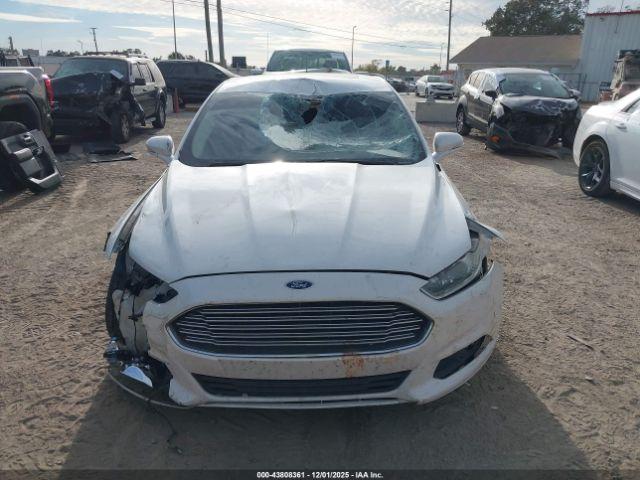 Ford Fusion Se Image 7