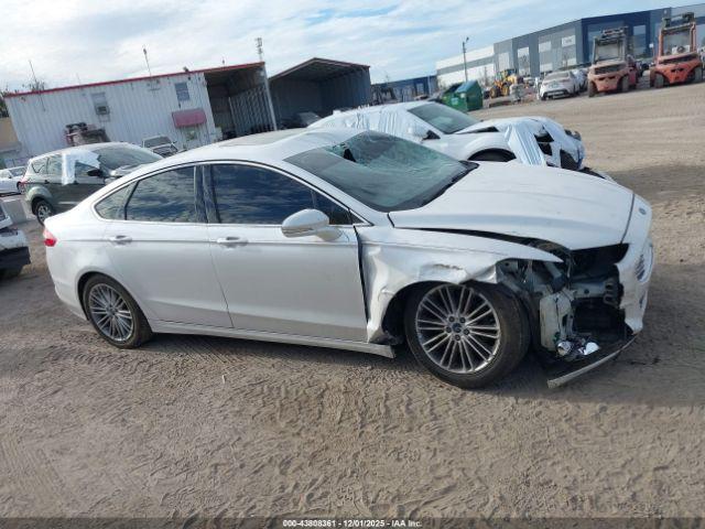 Ford Fusion Se Image 6