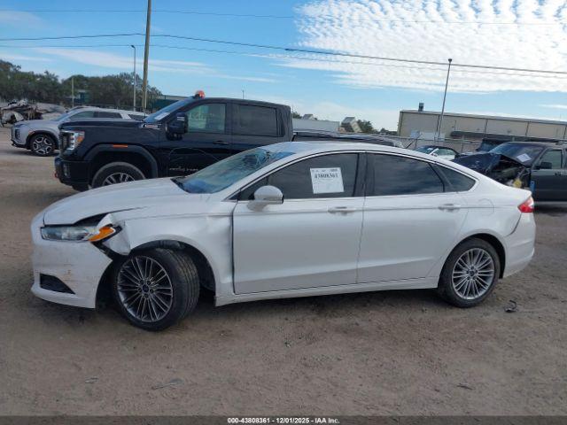 Ford Fusion Se Image 8