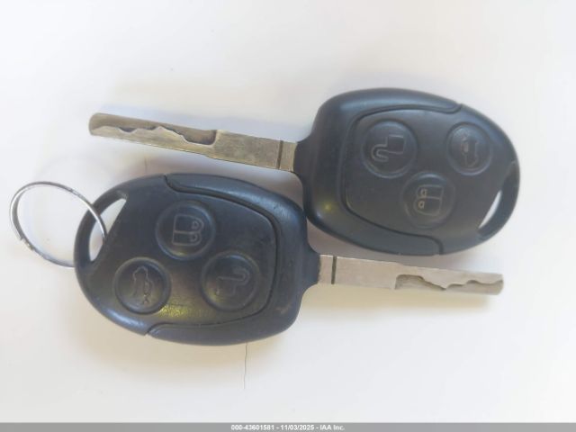 Ford Fiesta Se Image 11