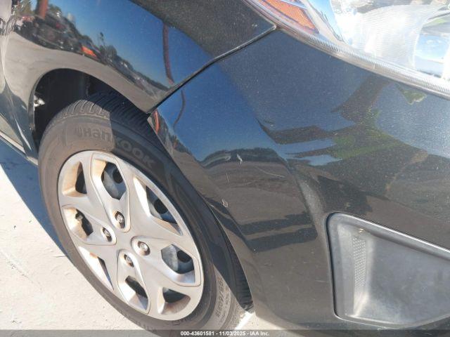 Ford Fiesta Se Image 12