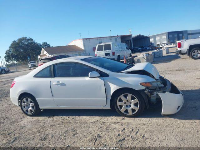 Honda Civic Lx Image 8