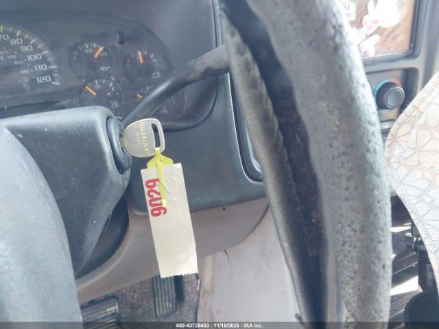 GMC Yukon Slt Image 4