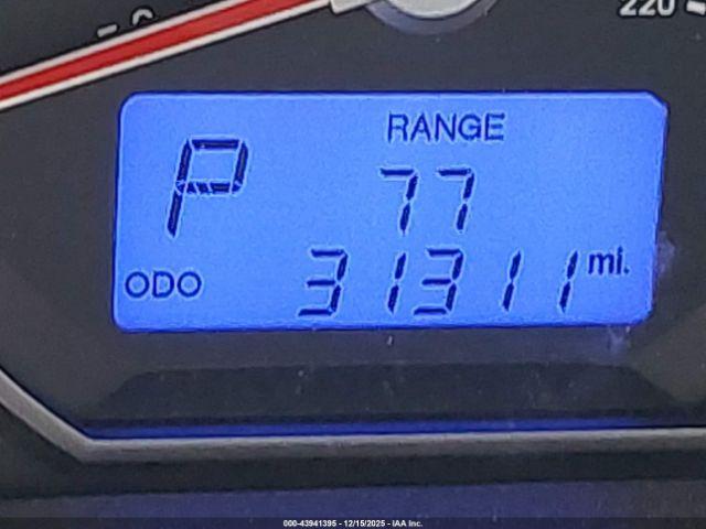 Hyundai SANTA FE Limited V6 Image 6