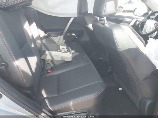 Toyota RAV4 Hybrid Se Image 7