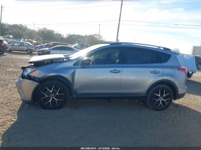 Toyota RAV4 Hybrid Se Image 10
