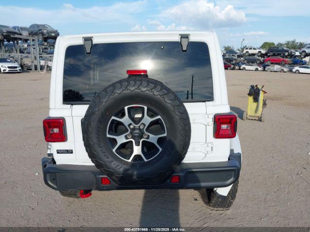 Jeep Wrangler 4-door Rubicon 4x4 Image 15