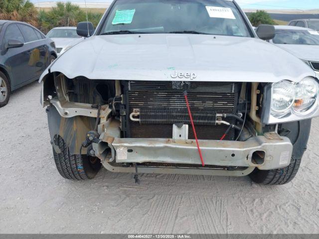 Jeep Grand Cherokee Limited Image 9