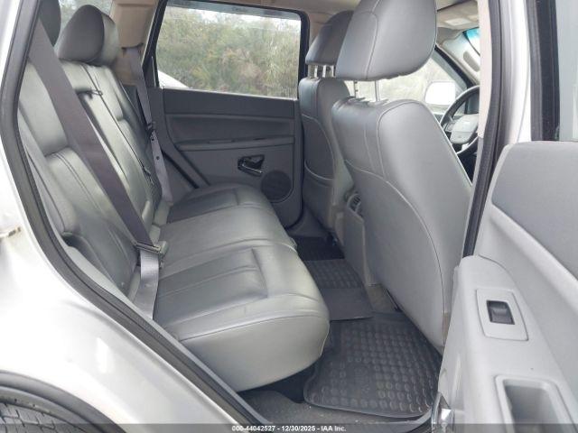 Jeep Grand Cherokee Limited Image 7