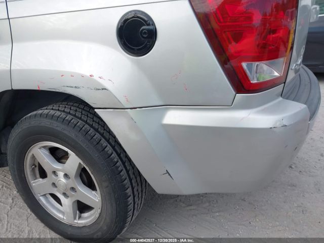 Jeep Grand Cherokee Limited Image 14