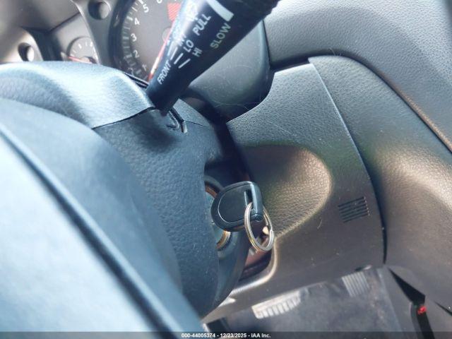 Mitsubishi Outlander Ls Image 13