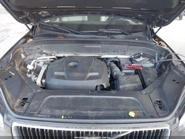 Volvo XC90 T6 Momentum Image 12