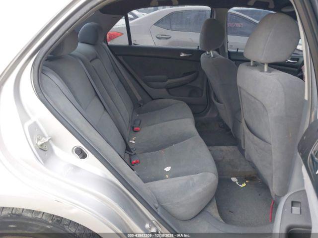 Honda Accord 2.4 Lx Image 8