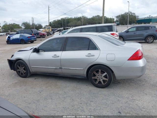 Honda Accord 2.4 Lx Image 13