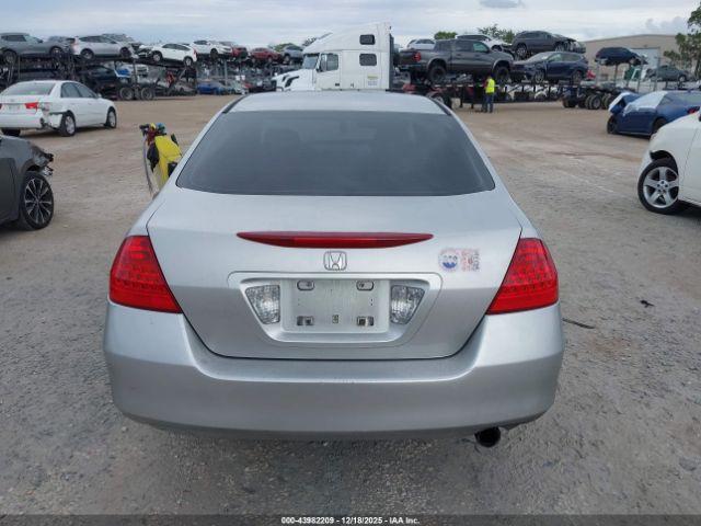 Honda Accord 2.4 Lx Image 2