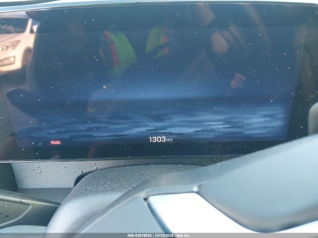 Chevrolet Traverse Fwd Lt Image 5