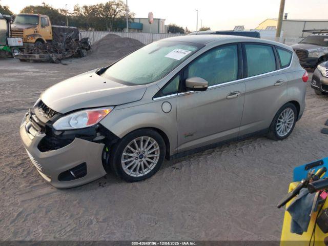 Ford C-MAX Energi Sel Image 14