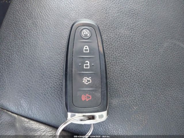 Ford C-MAX Energi Sel Image 13