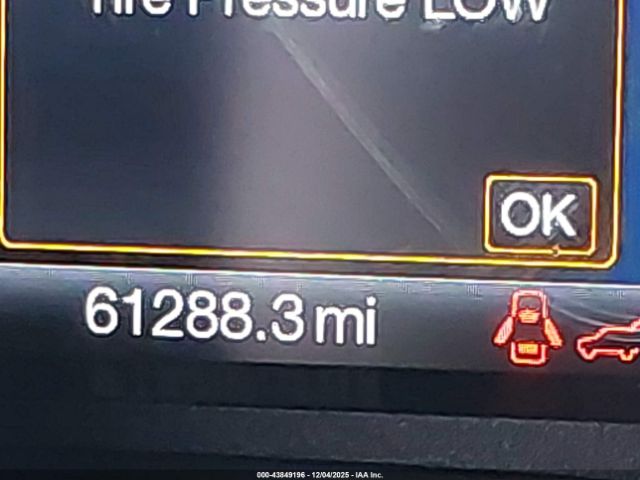 Ford C-MAX Energi Sel Image 12