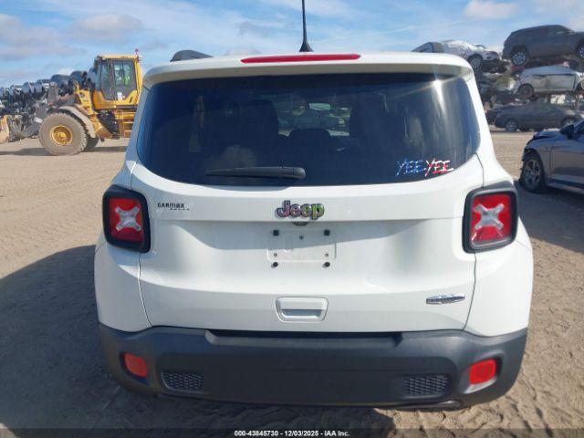 Jeep Renegade Latitude Fwd Image 16