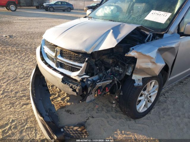 Dodge Grand Caravan Sxt Image 2