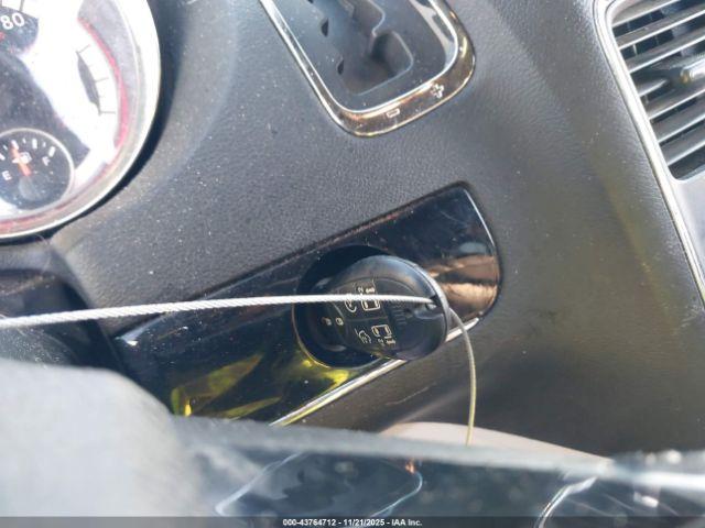 Dodge Grand Caravan Sxt Image 4