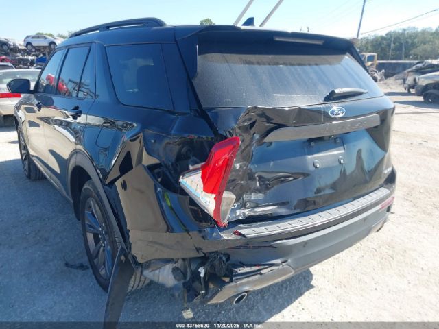 Ford Explorer Xlt Image 9