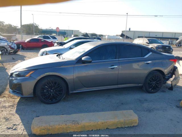 Nissan Altima Sv Fwd Image 5