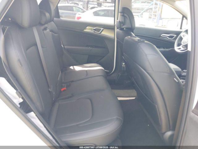 Kia Sportage Ex Image 2