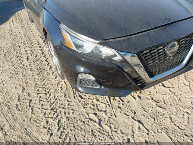 Nissan Altima 2.5 S Image 15