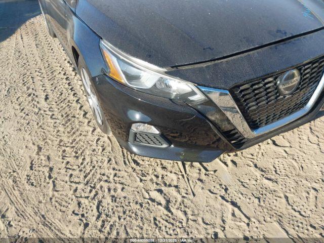 Nissan Altima 2.5 S Image 15