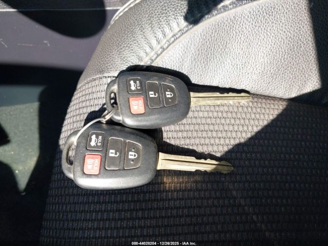 Toyota Corolla S Plus Image 15