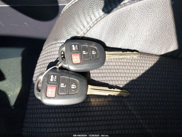 Toyota Corolla S Plus Image 15