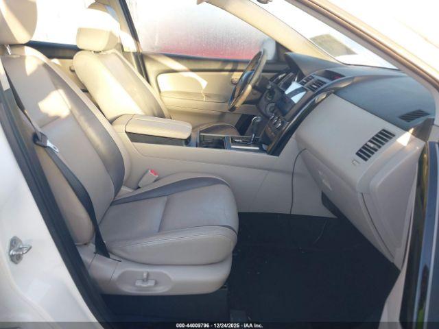 Mazda Cx Touring Image 8