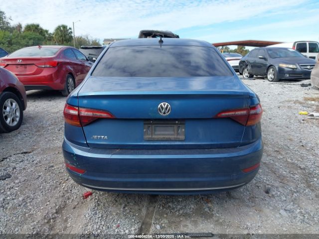 Volkswagen Jetta Image 12