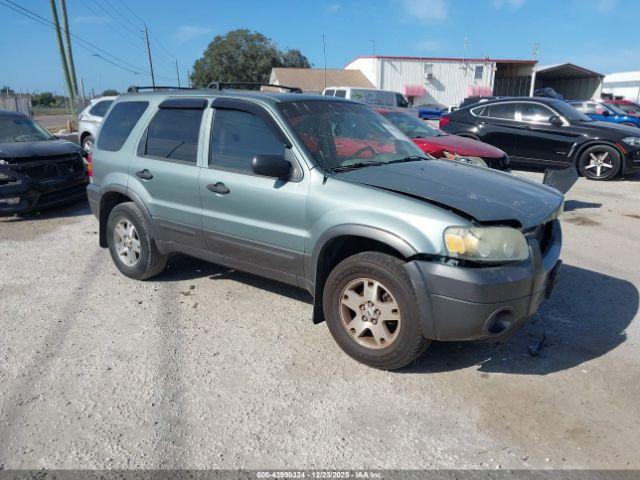  Salvage Ford Escape