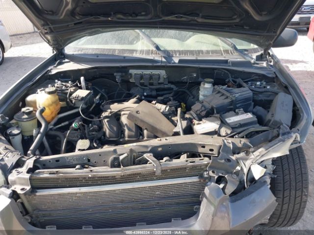 Ford Escape Image 15