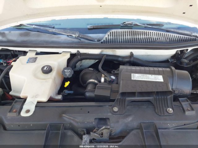 Chevrolet Express Work Van Image 5