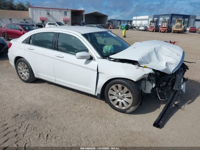 Chrysler 200 Lx Image 1