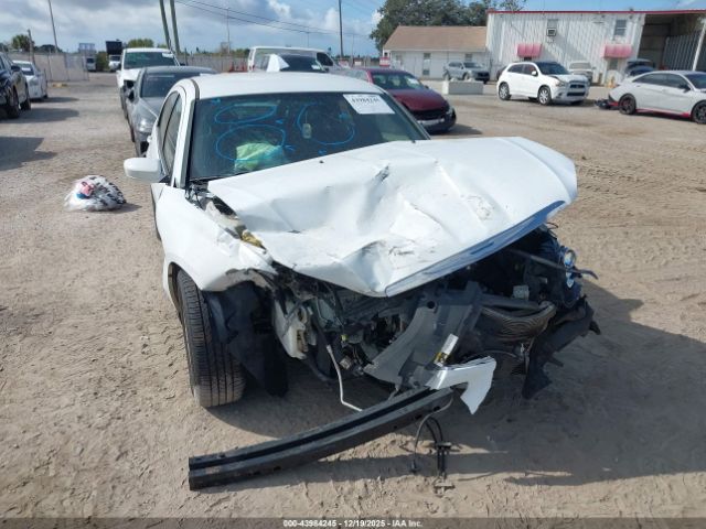 Chrysler 200 Lx Image 7