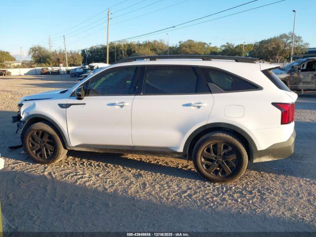 Kia Sorento X-line S Image 8